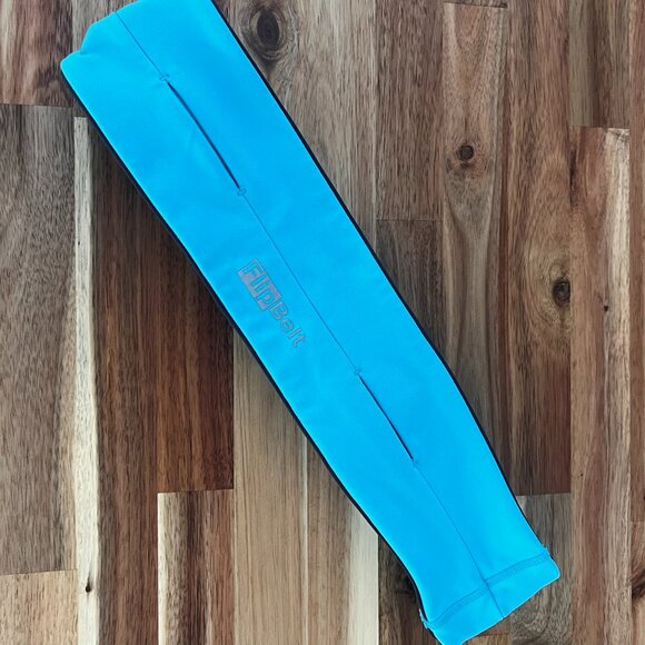 FlipBelt Classic Running Waist Pack Belt + 10 oz Water Bottle Teal Blue Large - Picture 1 of 7